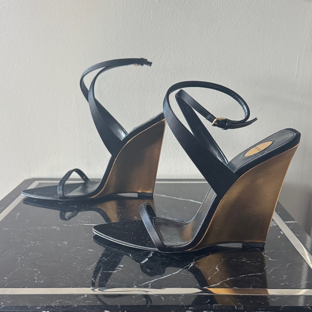 Saint Laurent Salome Black and Gold Wedges 39 NIB - Picture 1 of 5